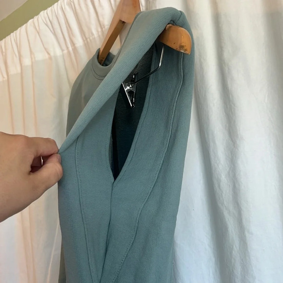 Zara Sage Green Shoulder Pad Sleeveless Cropped Muscle Tee - Picture 7 of 8